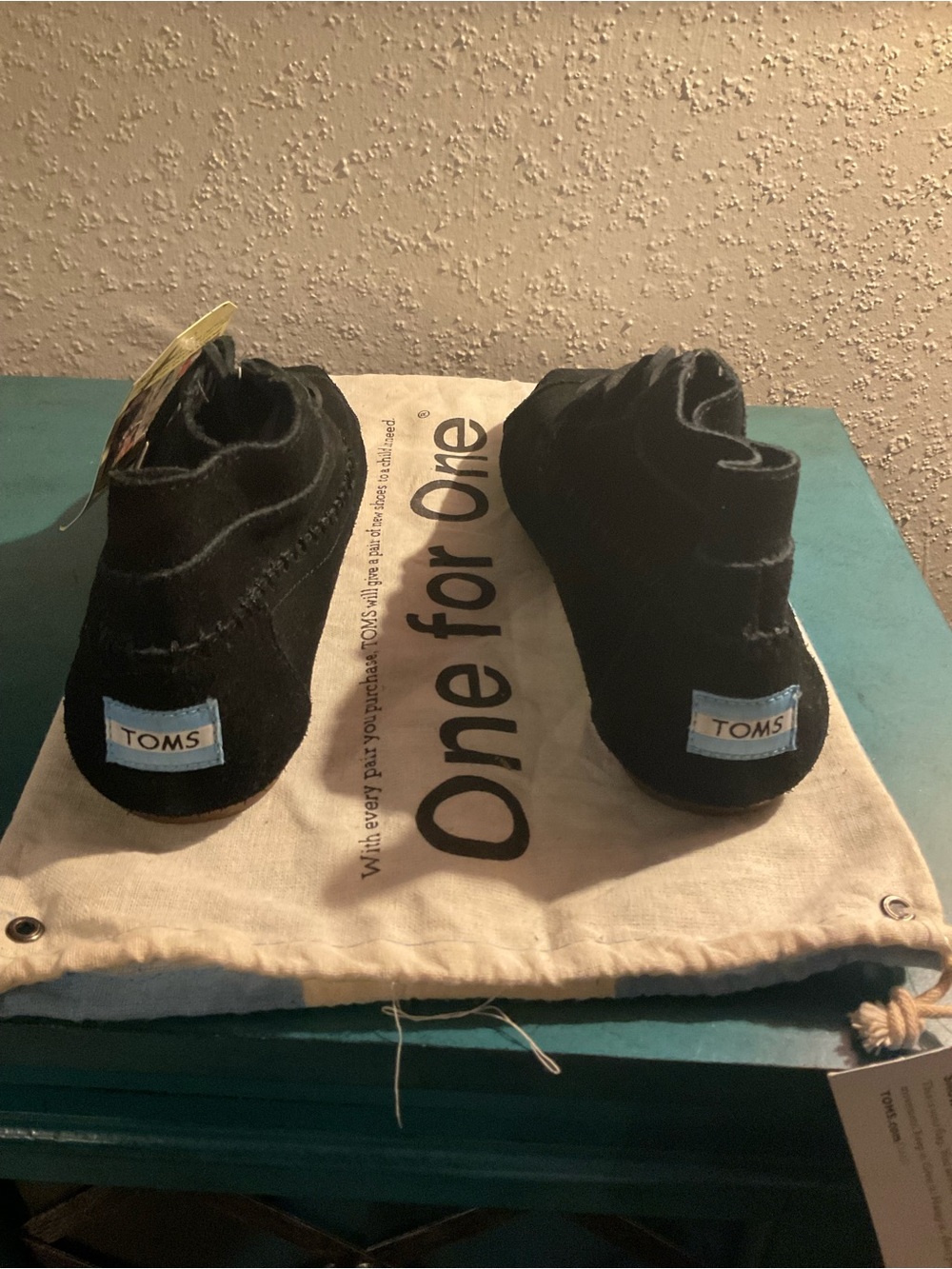 NWT-TOMS Tribal Suede Ankle Boots